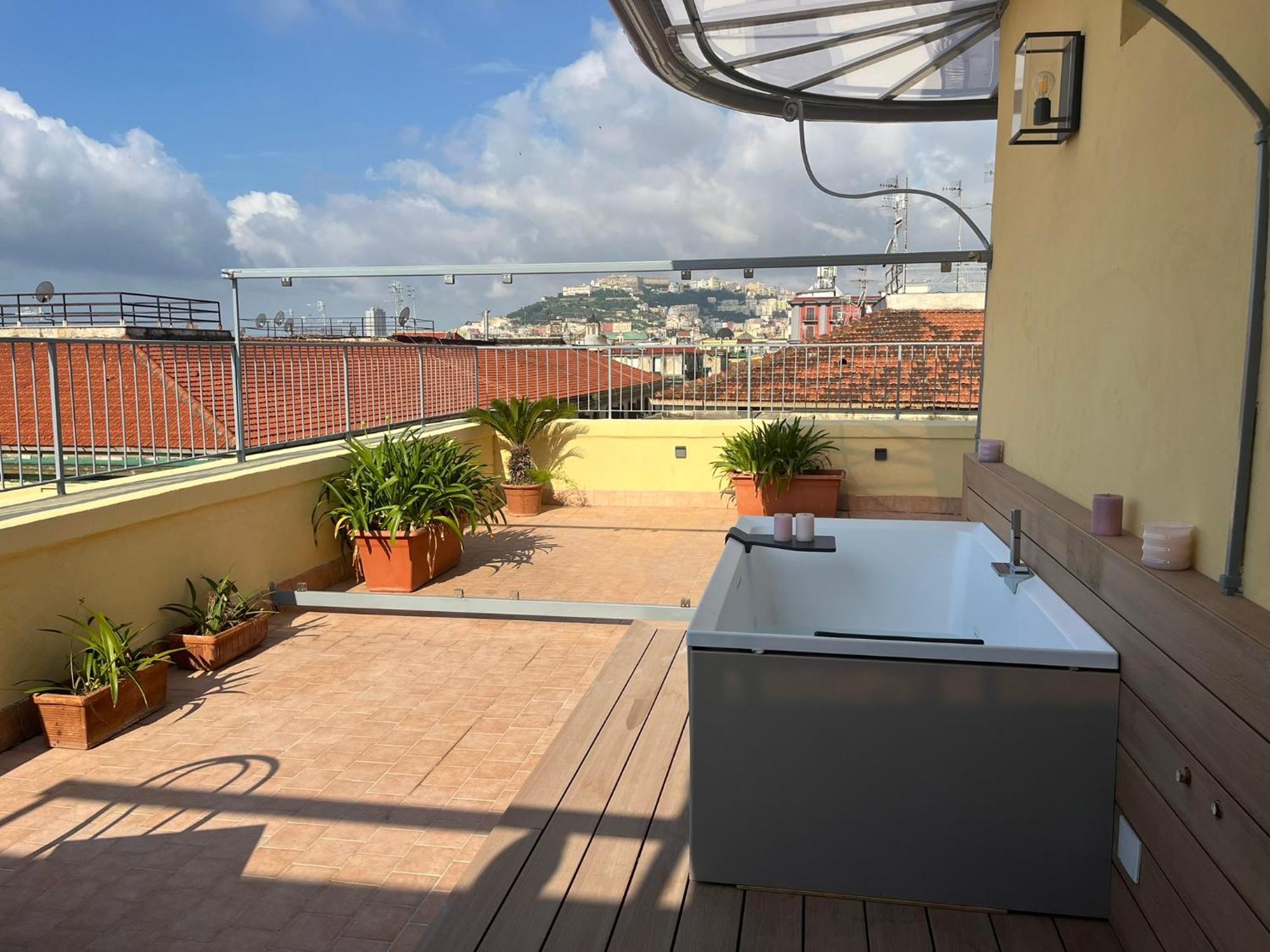 Daca Luxury Rooms Naples Exterior photo