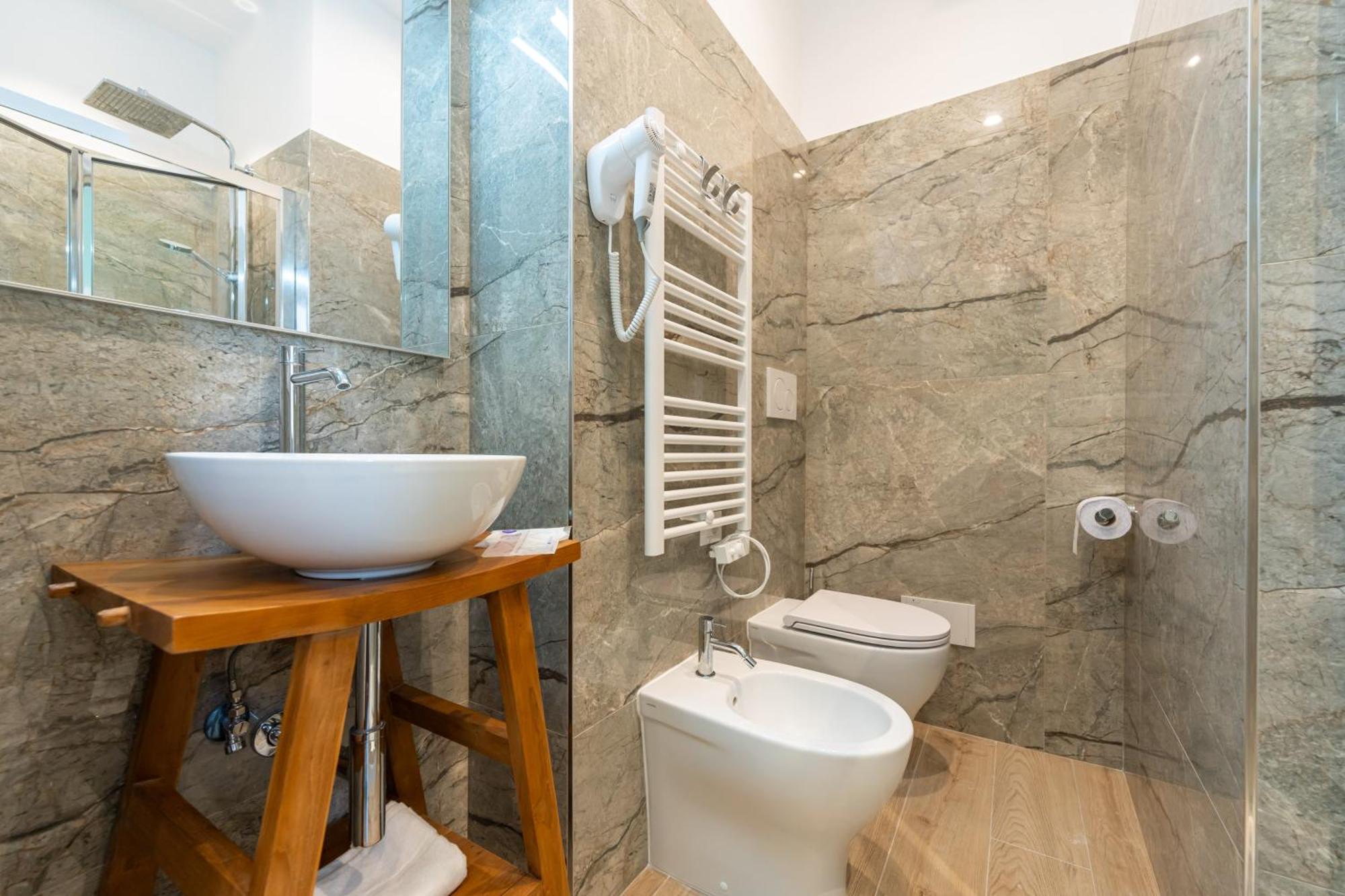 Daca Luxury Rooms Naples Exterior photo