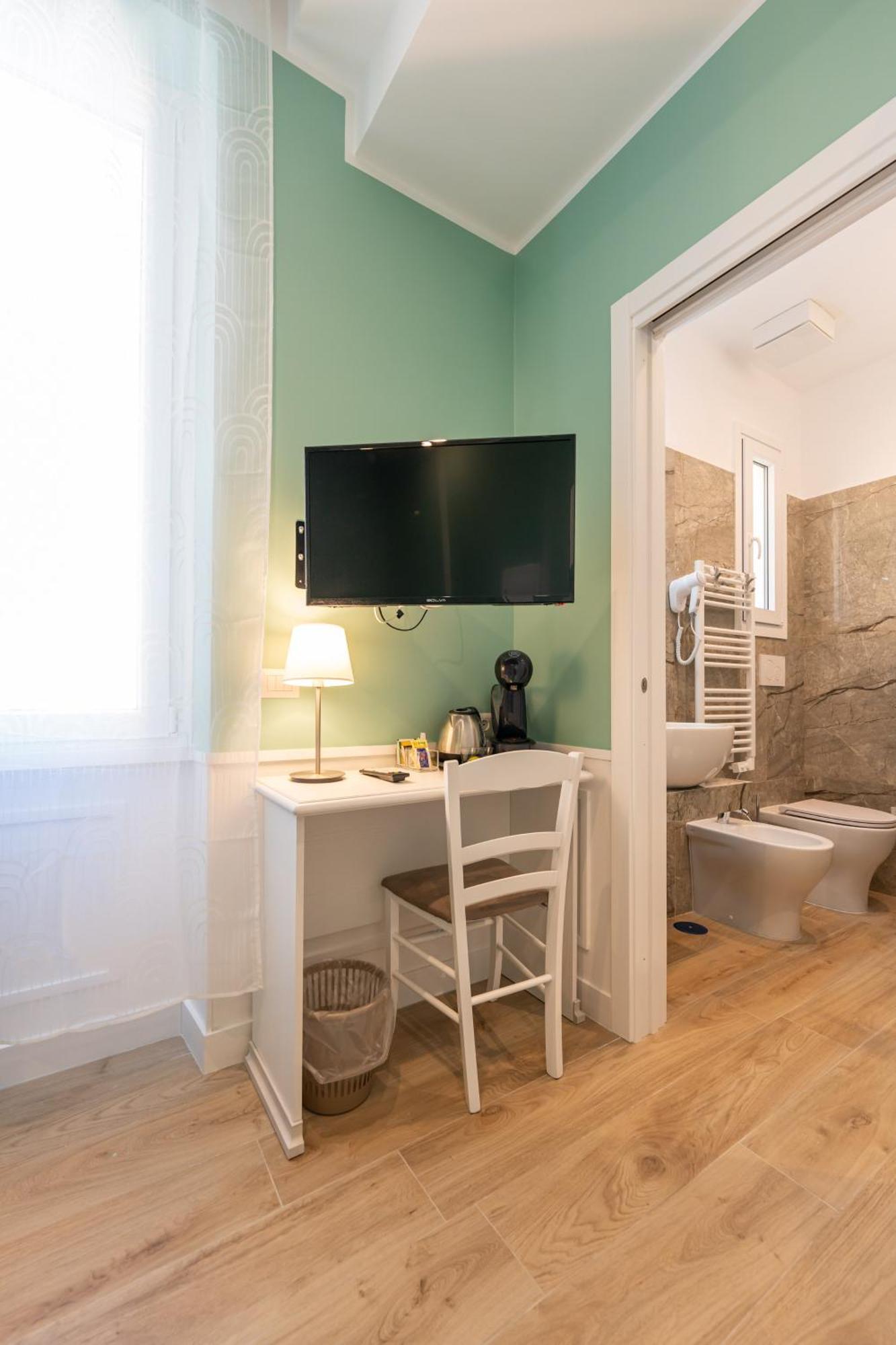 Daca Luxury Rooms Naples Exterior photo